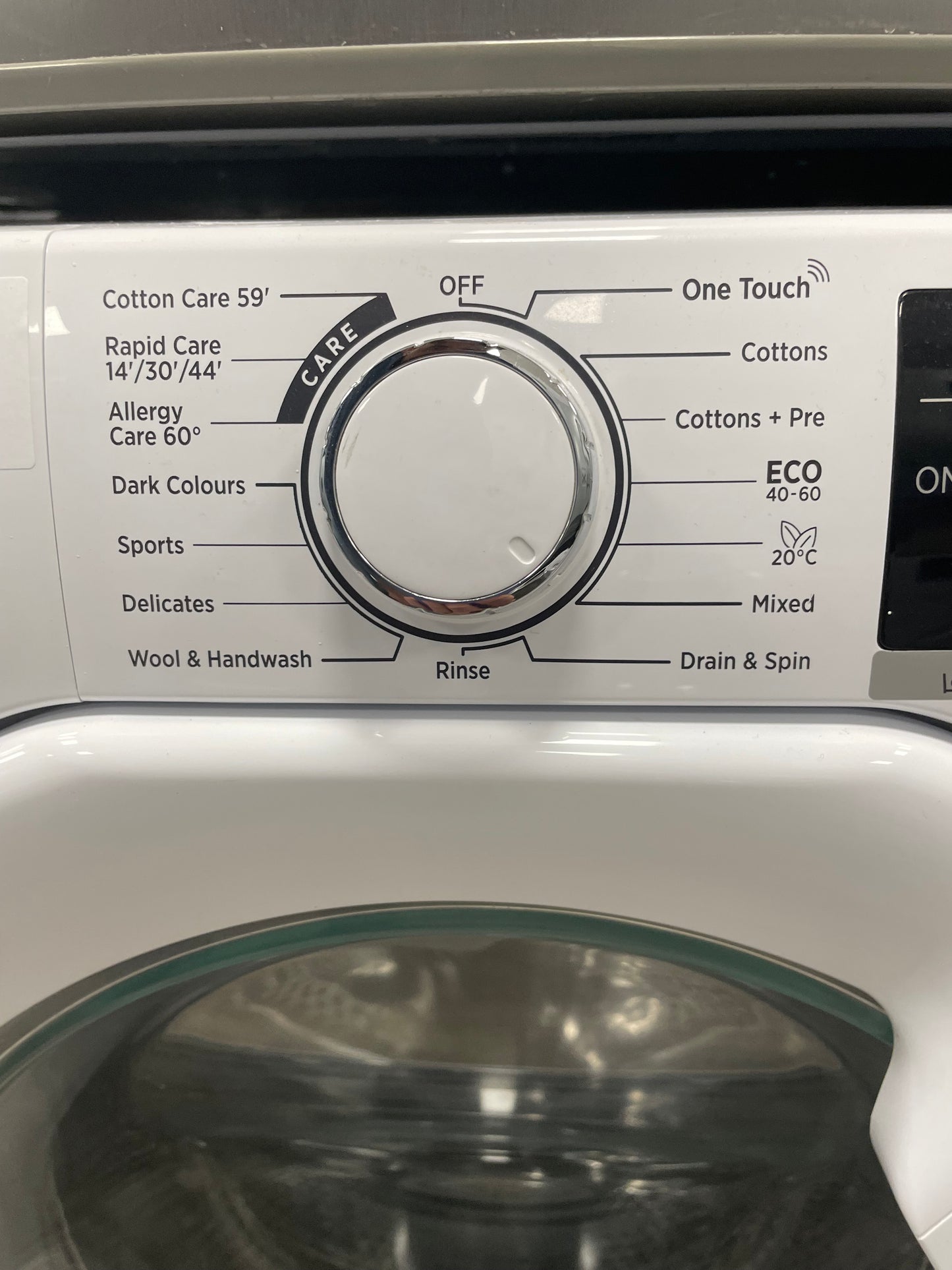 Hoover H-WASH 300 H3W 47TE/1-80 Washing Machine Front-Load 7 kg 1400 RPM White