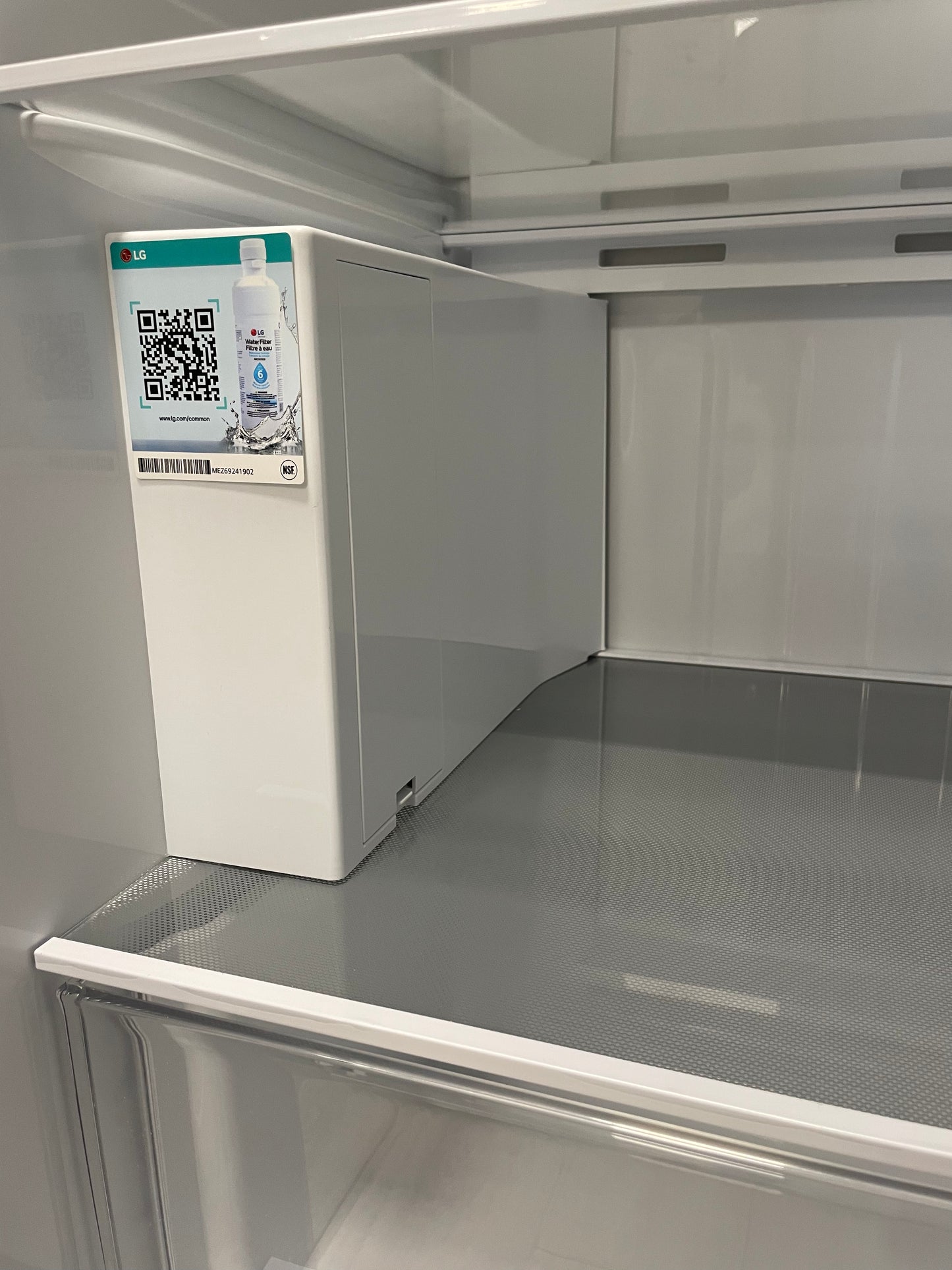 LG NatureFRESH GSJC40EPPE American-Style Fridge Freezer - Matte Black