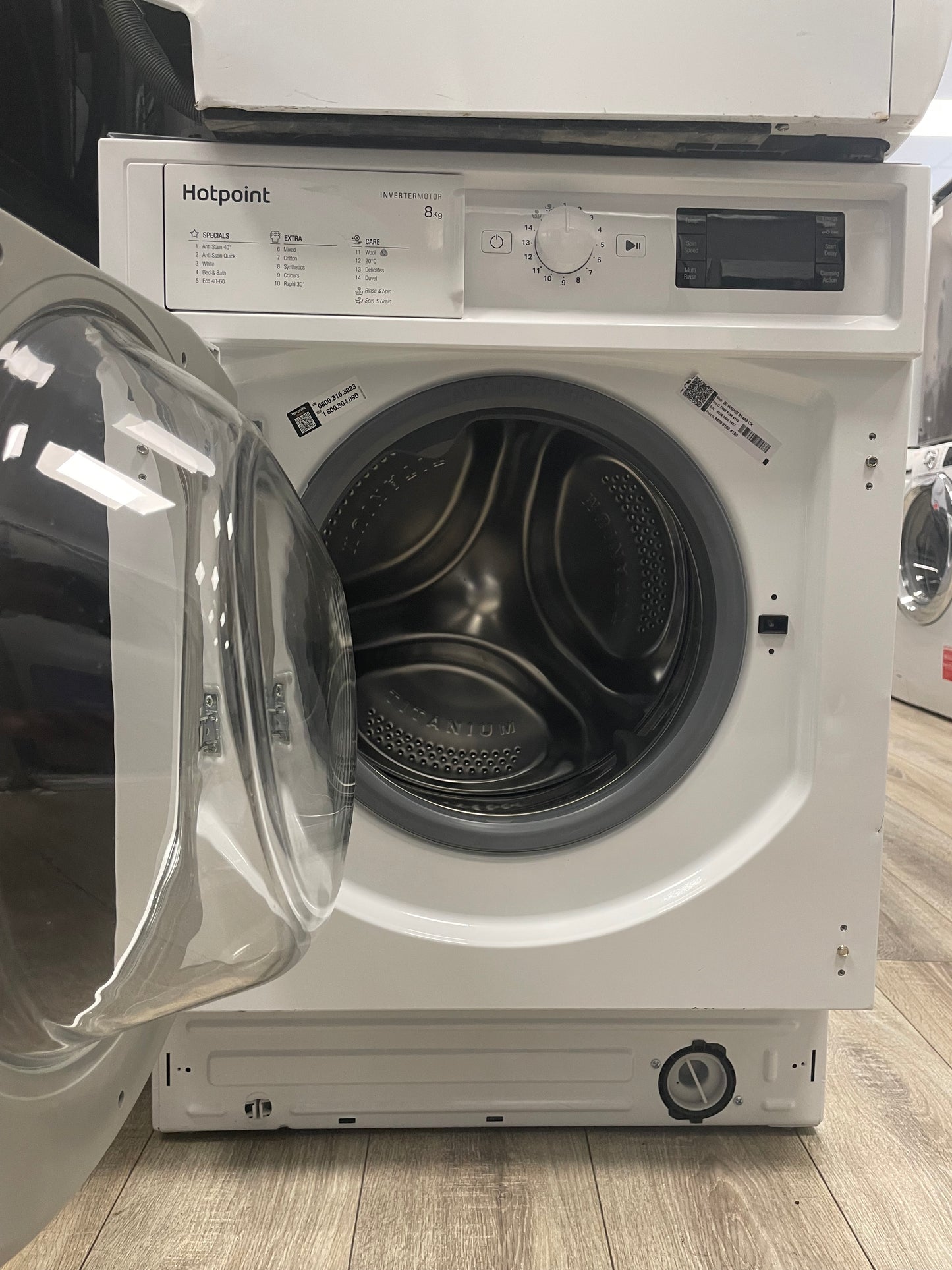 HOTPOINT BIWMHG81485UK Integrated 8 kg 1400 Spin Washing Machine