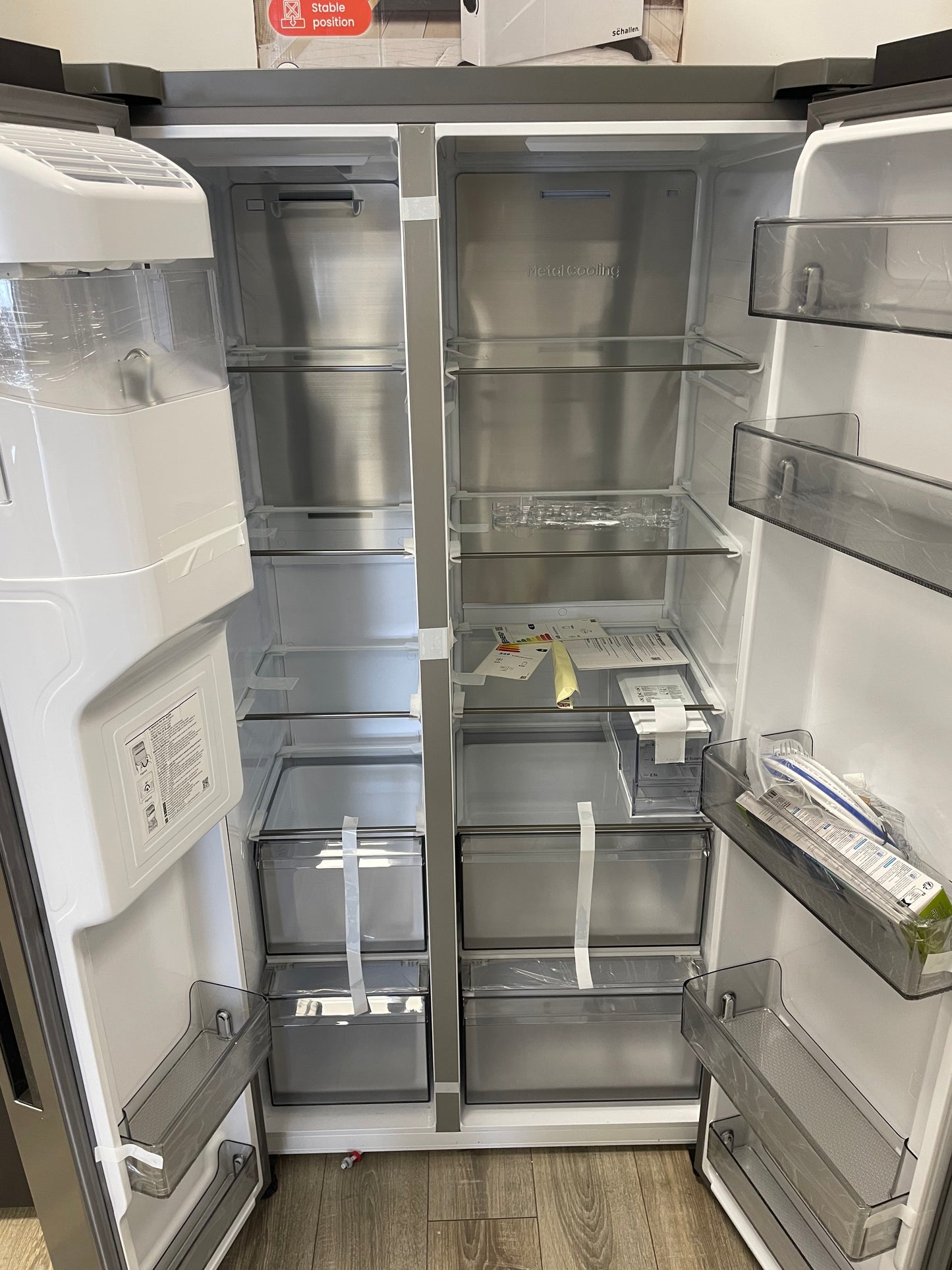 SAMSUNG Series 6 SpaceMax RS70F65KET American-Style Smart Fridge Freezer - Silver