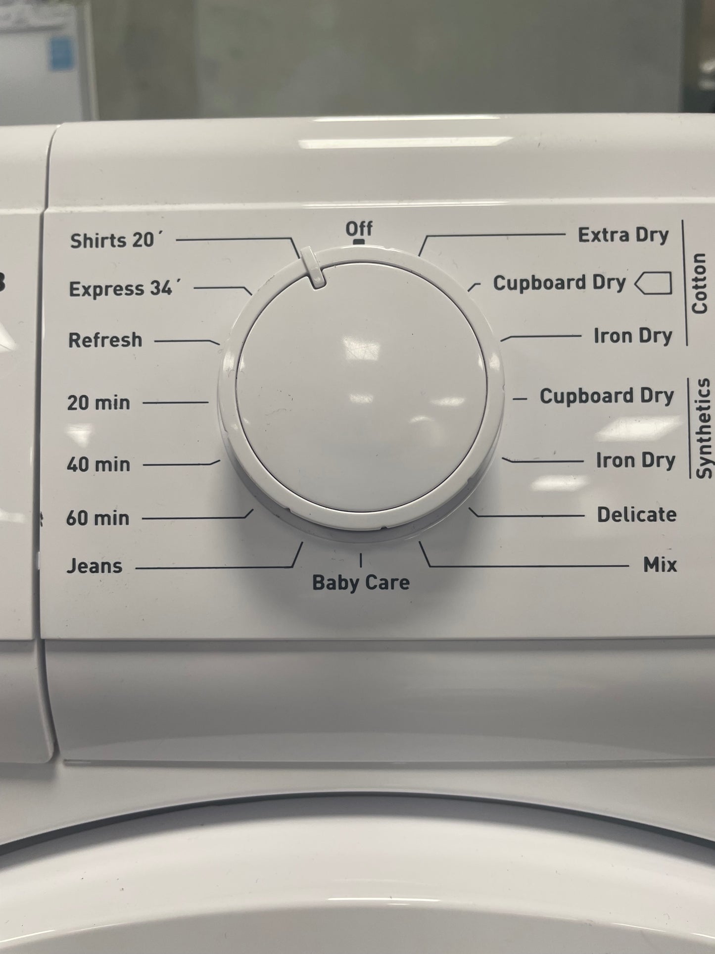 LOGIK LHP8W23 8 kg Heat Pump Tumble Dryer - White
