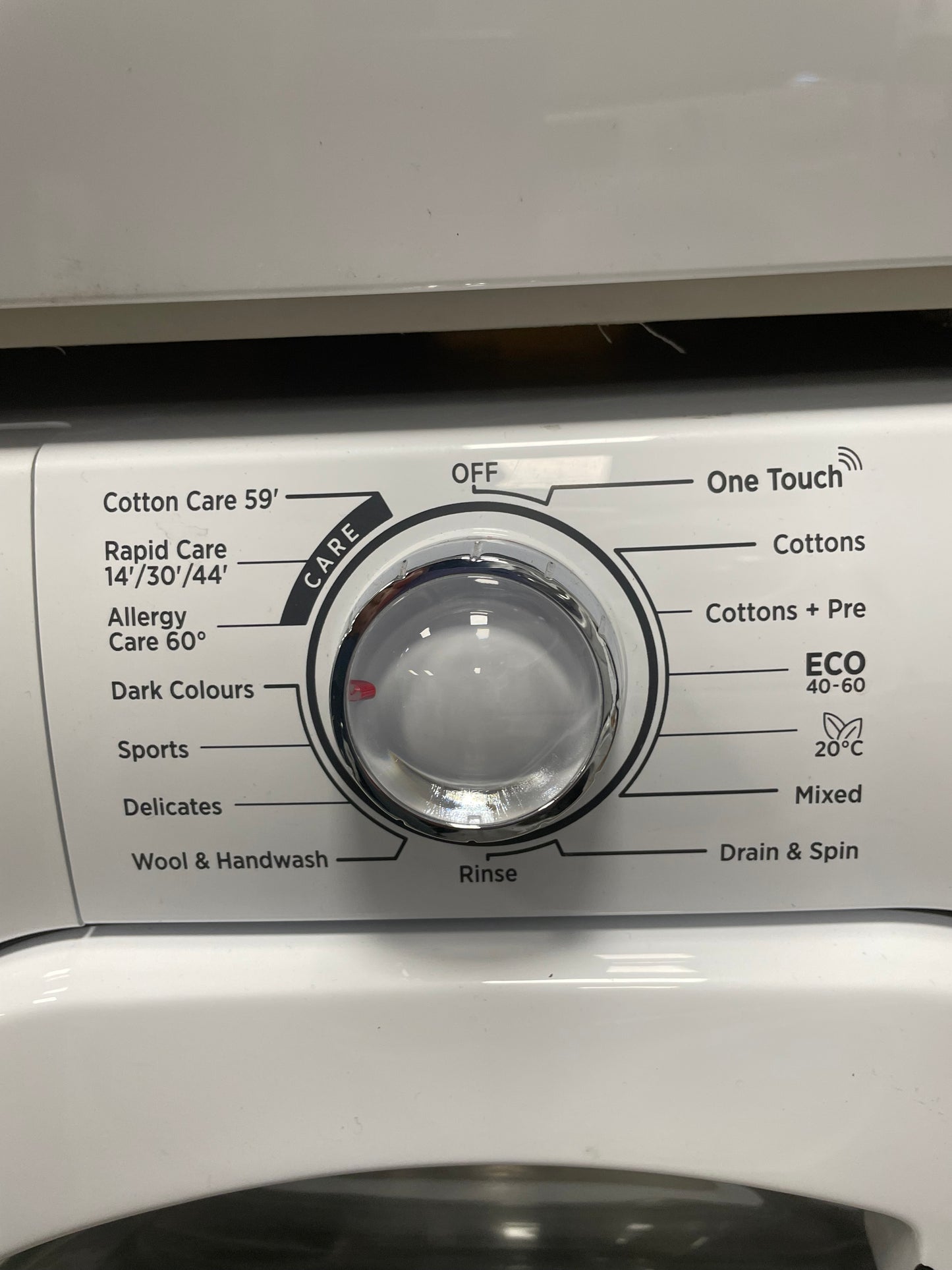 Hoover H3W 492DA4/1-80
Washing Machine