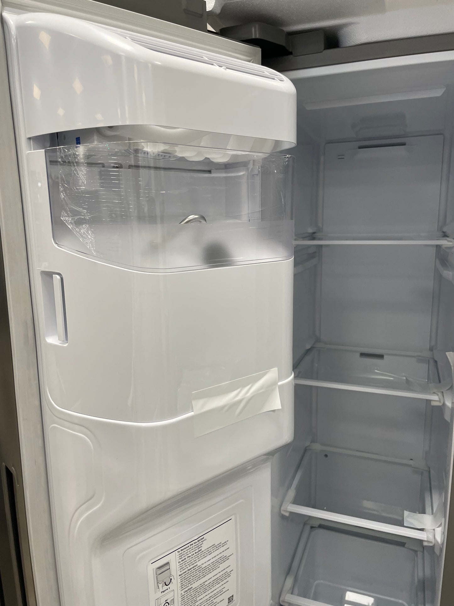 SAMSUNG Series 7 SpaceMax RS67A8811S9/EU American-Style Fridge Freezer - Matte Stainless