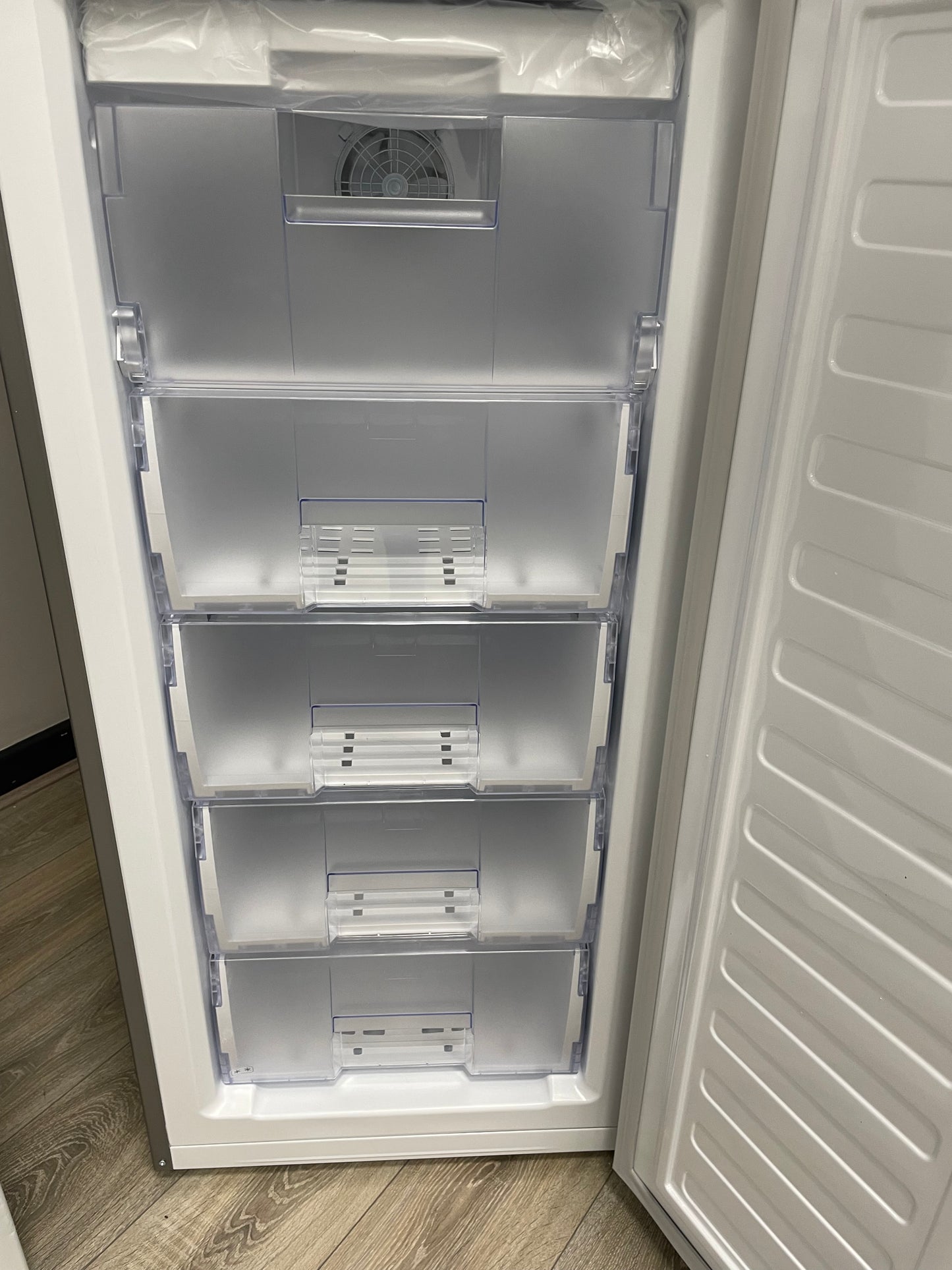 BEKO CFG4501S 40/60 Fridge Freezer - Silver