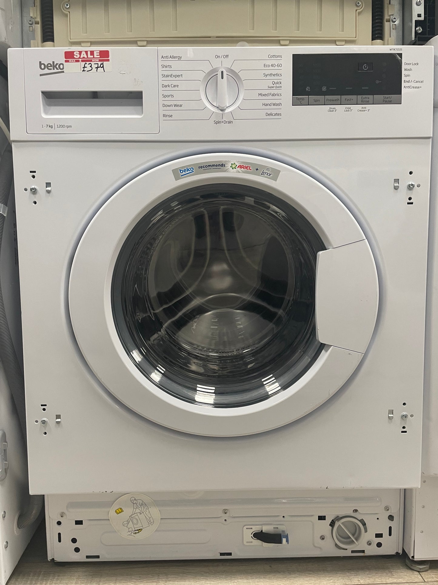 Beko WTIK72151 Integrated 7kg 1200RPM Washing Machine with Quick Programme