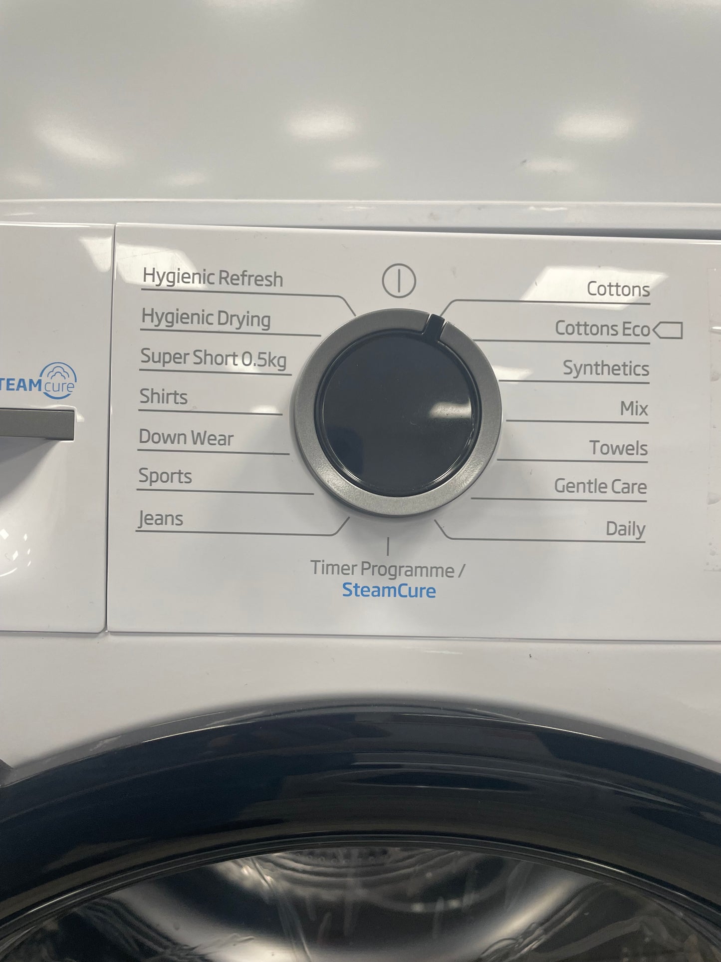 Beko BM3T3833W 8kg Heat Pump Tumble Dryer with SteamCure Technology