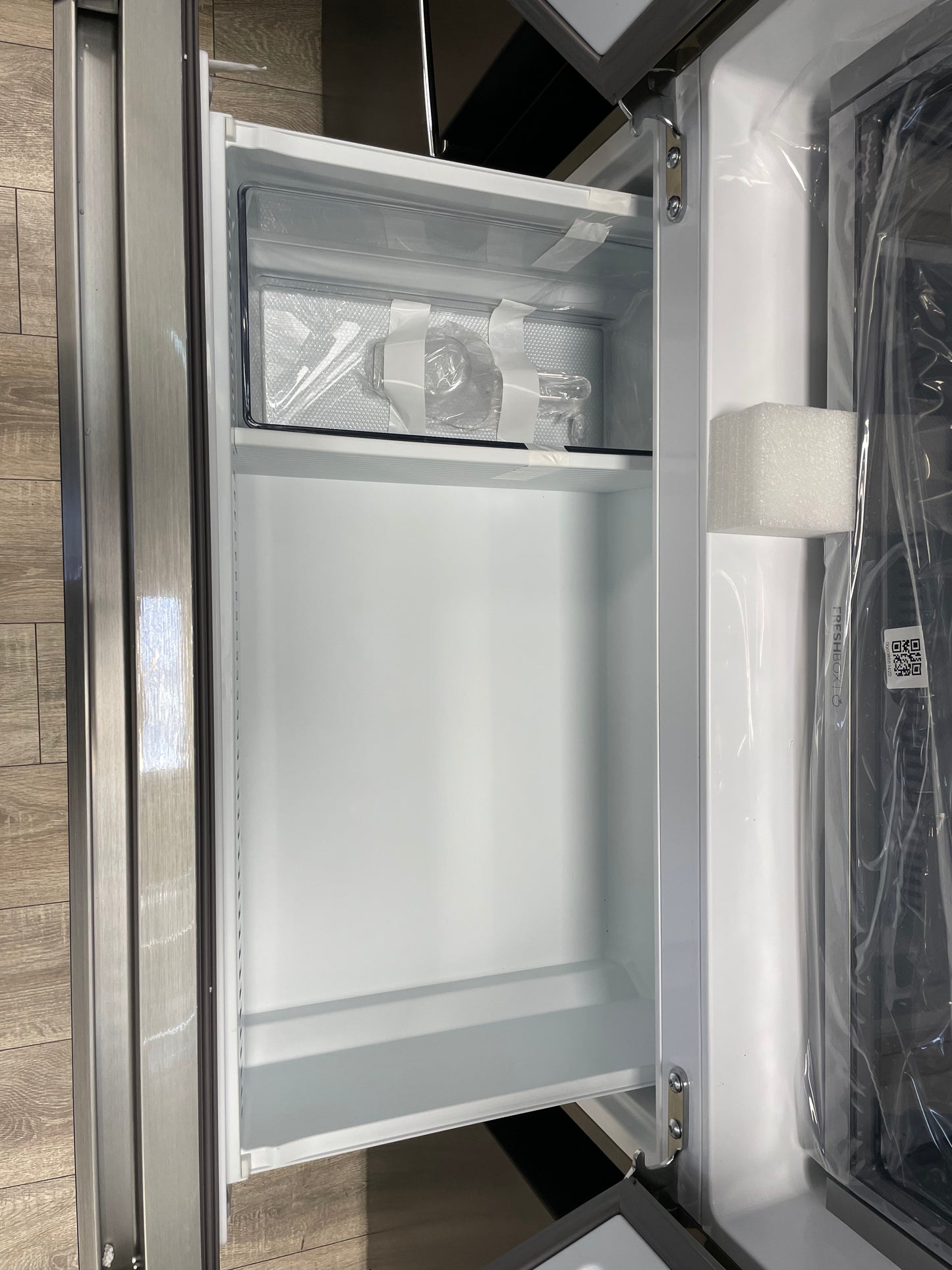 HAIER Series 7 HFR79F19EFGK Fridge Freezer - Sapphire Glass