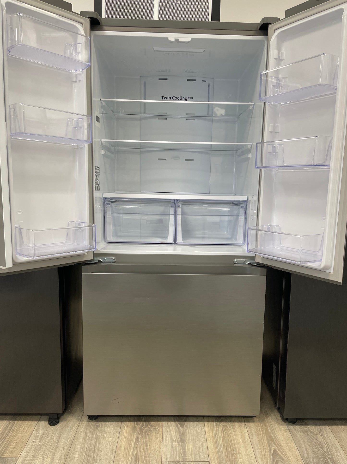 SAMSUNG Series 7 Twin Cooling Plus RF50A5002S9/EU Fridge Freezer - Matte Stainless Steel