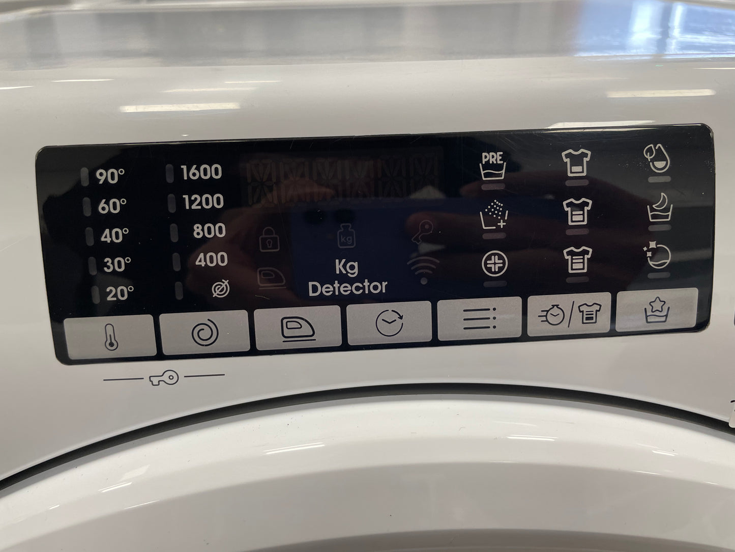Candy Smart Pro Inverter CSO686TWM6-80 8kg WiFi Connected Washing Machine with 1600 rpm - White - A Rated