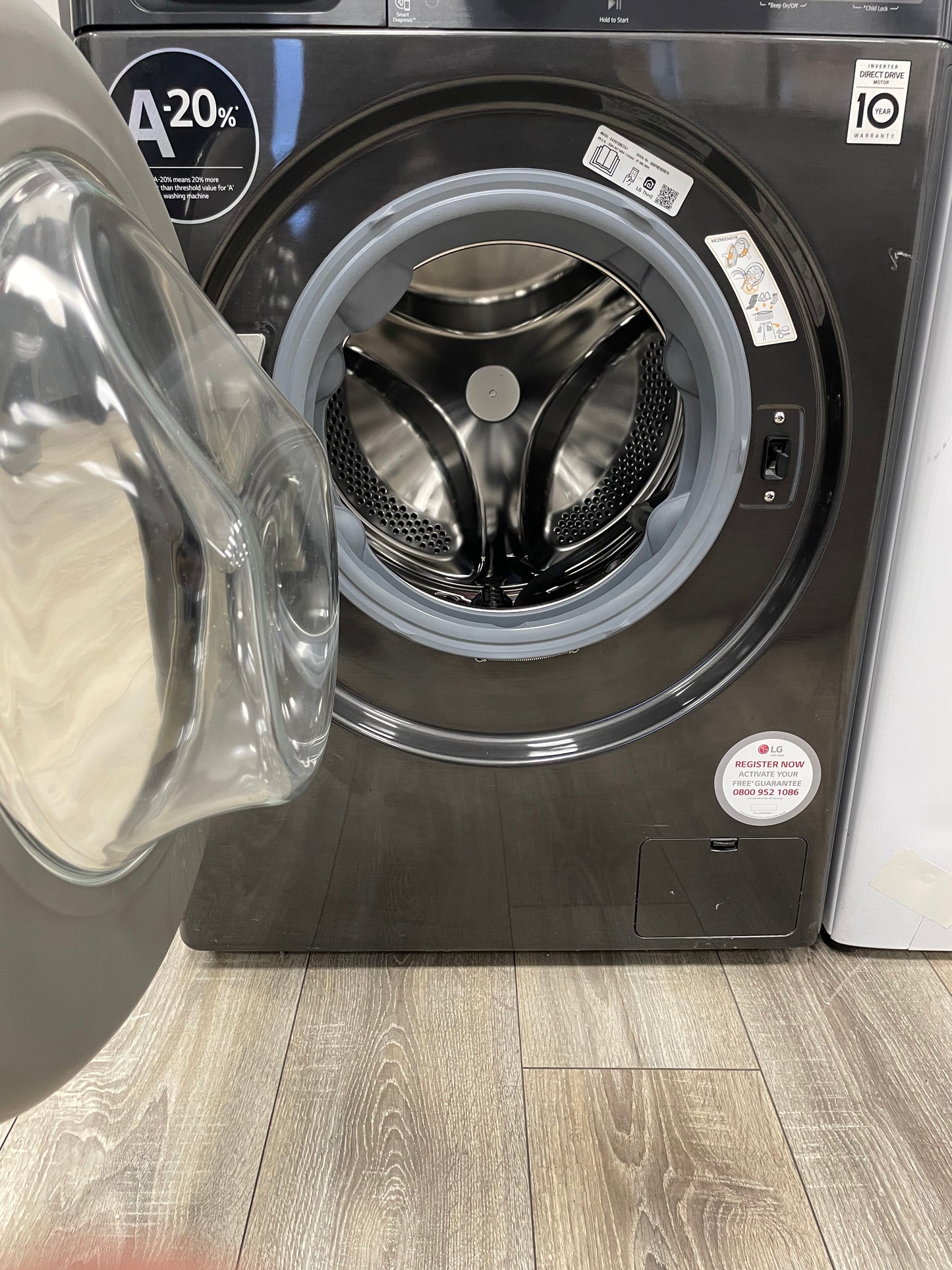 LG EZDispense F4Y913BCTA1 WiFi-enabled 13 kg 1400 Spin Washing Machine - Black