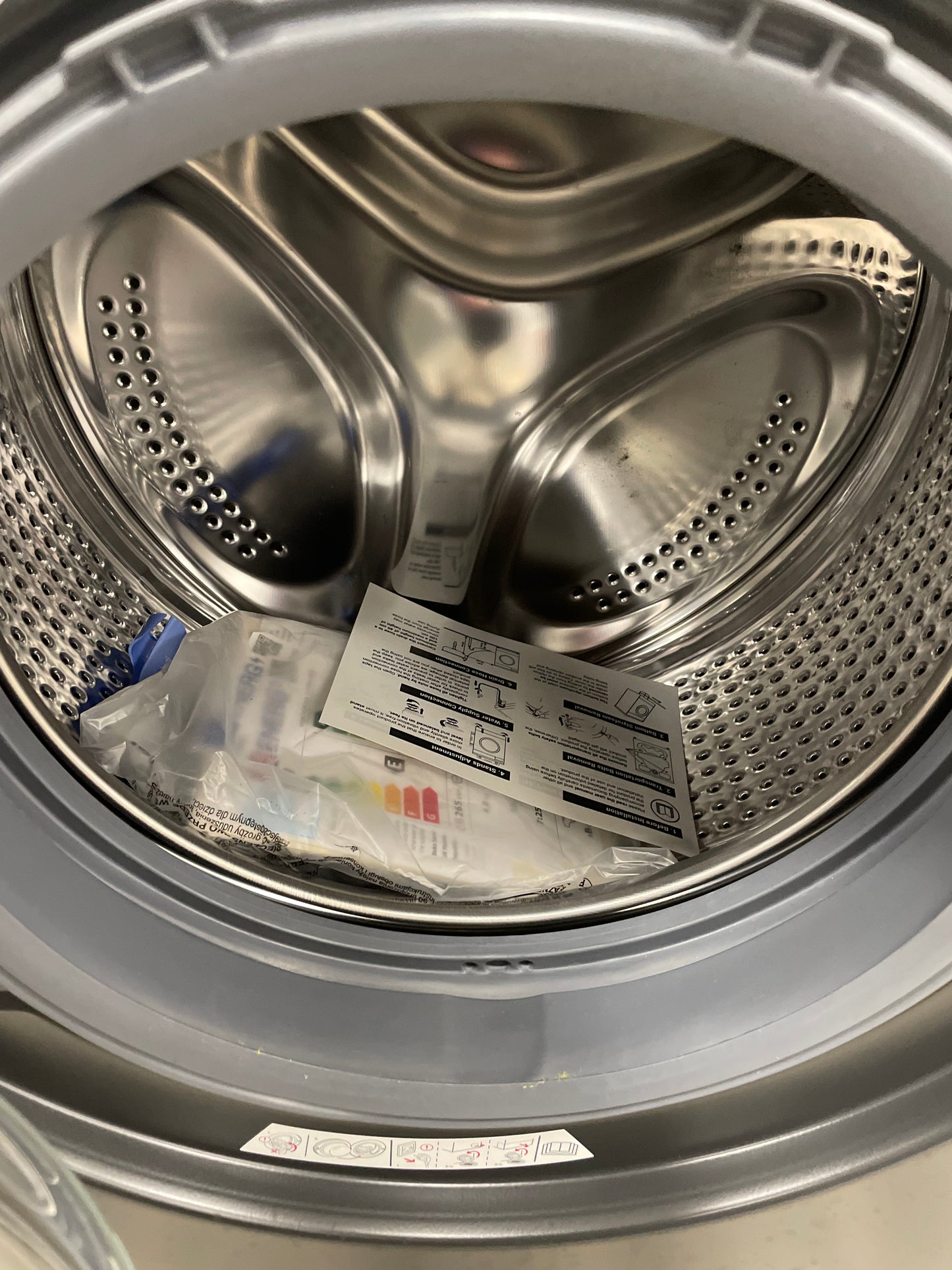 BEKO WDK742421A Bluetooth 7 kg Washer Dryer - Black