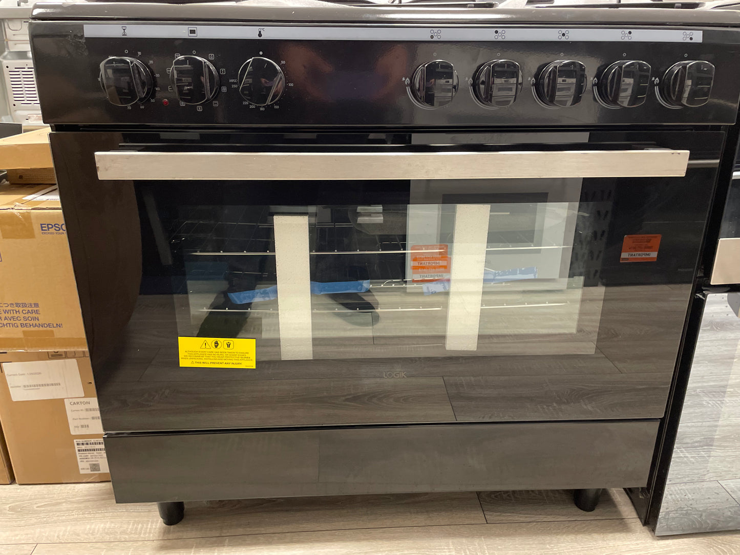 LOGIK LFTG90B18 90 cm Dual Fuel Range Cooker - Black