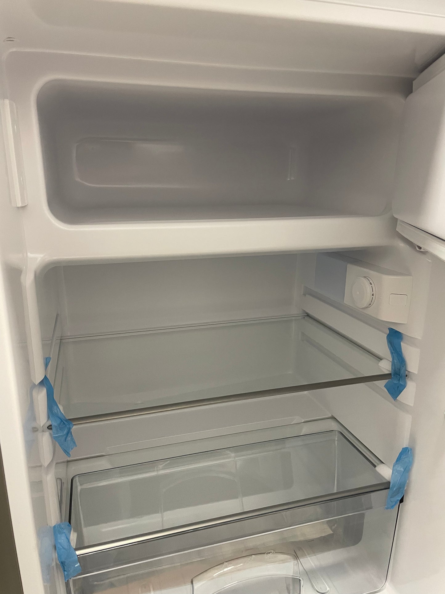 KENWOOD KUR55X23 Undercounter Fridge - Silver