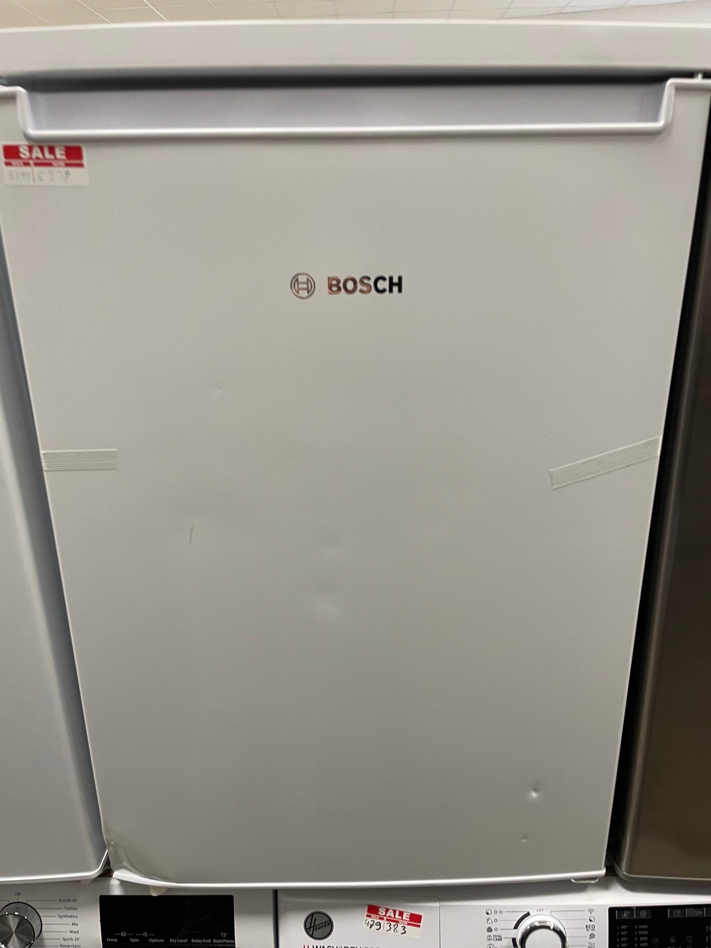 BOSCH Series 2 KTL15NWECG Undercounter Fridge - White