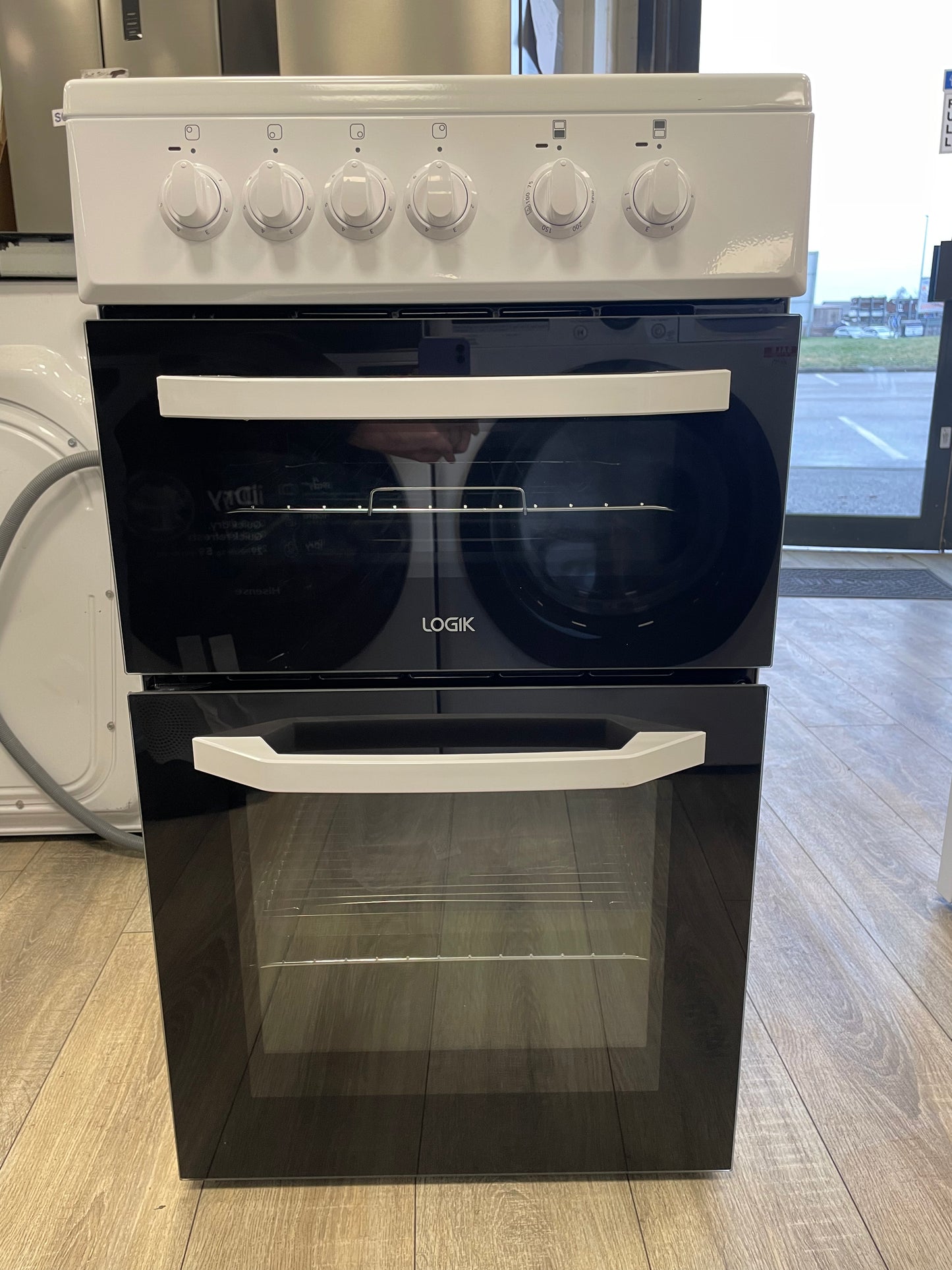 LOGIK LFTC50W23 50 cm Electric Ceramic Cooker - White